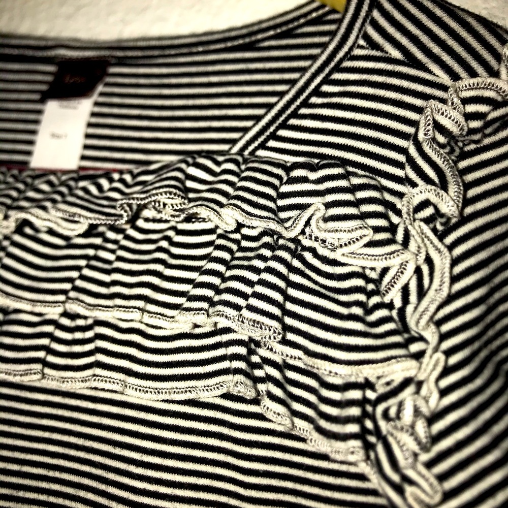 Yea long  sleeve shirt